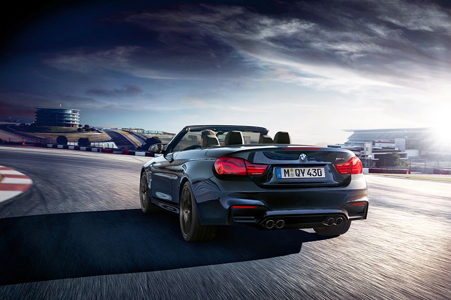 BMW-M4-Cabriolet-30-ans