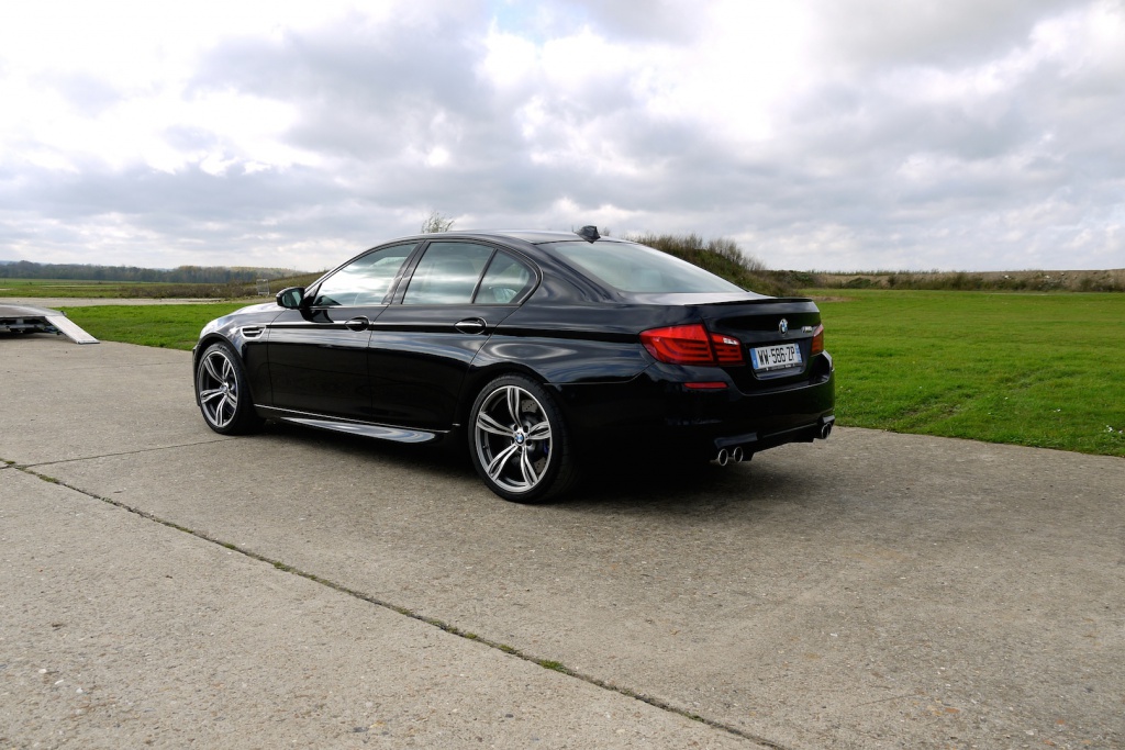 BMW M5 F10 580