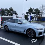 BMW-i4-M50-plug and charge