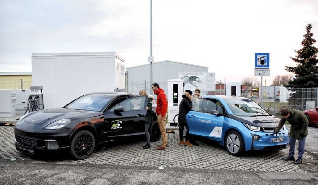 Fast Charge voitures electriques