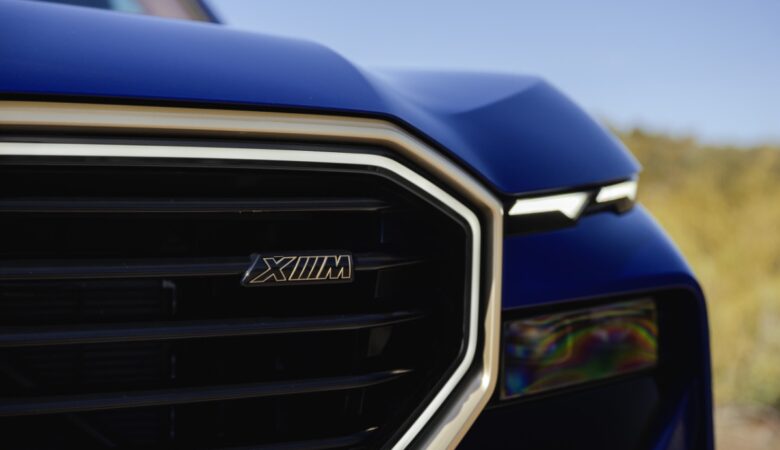 Nouvelle-BMW-XM-2023
